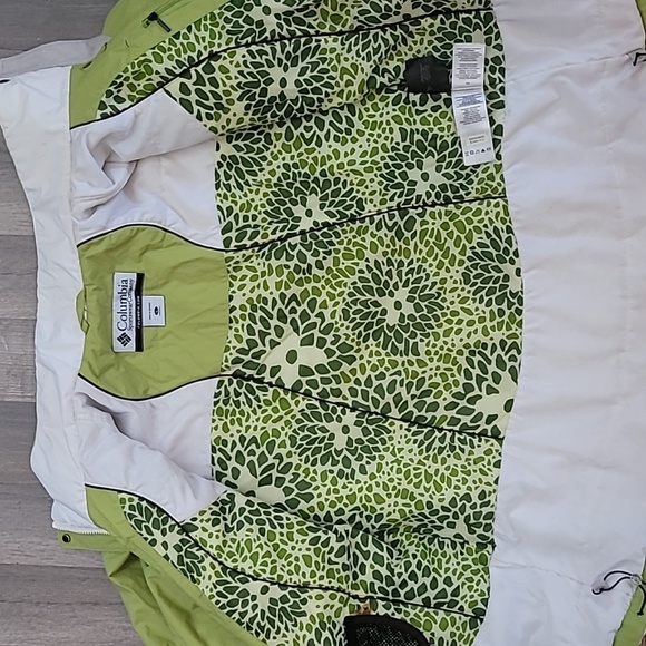 Columbia Green & Black Ski Coat Size Large Nice & Thick - Picture 6 of 9